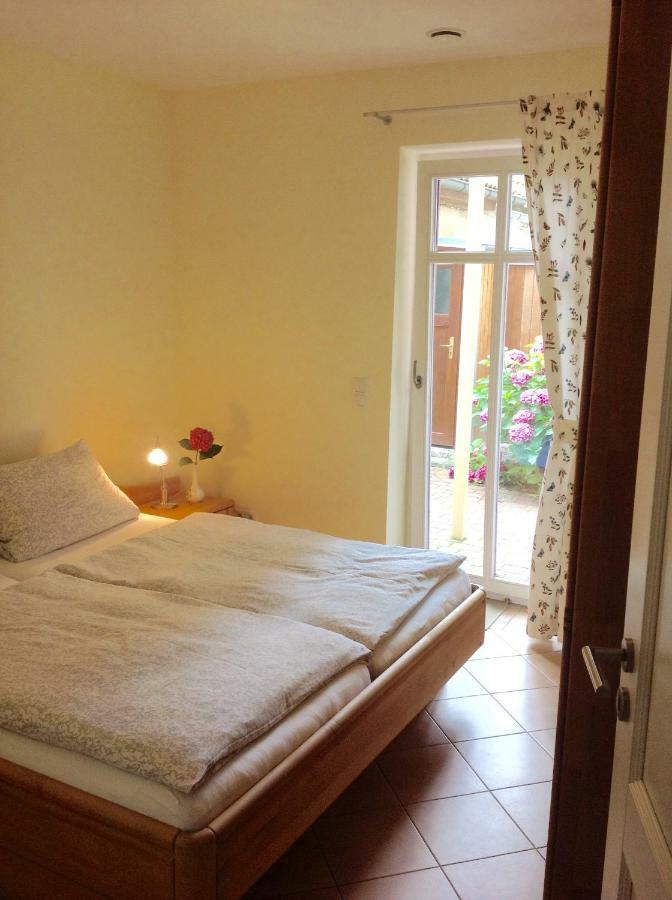 Haus Am Strom 50 Apartment Rostock Ngoại thất bức ảnh