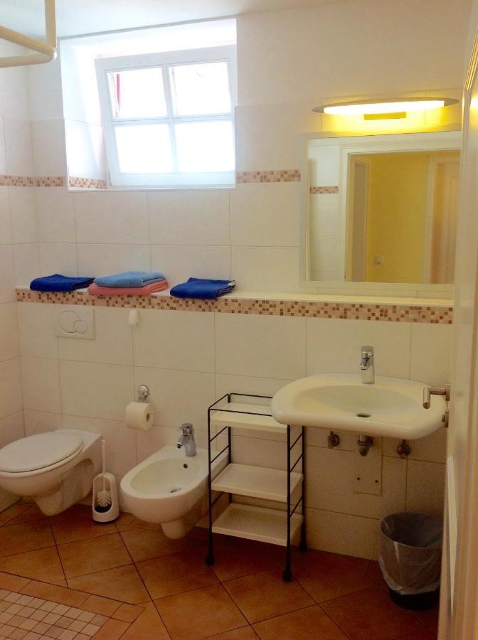 Haus Am Strom 50 Apartment Rostock Ngoại thất bức ảnh